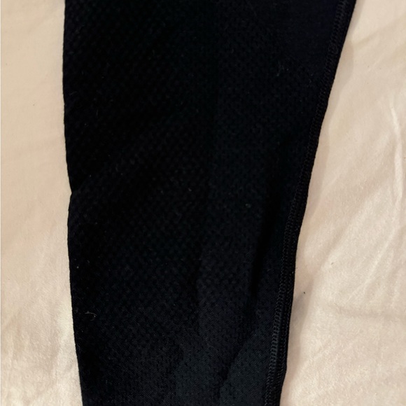 Lululemon black leggings - Picture 3 of 3